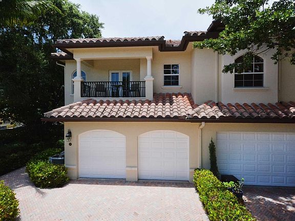3rd image of 38 Marina Gardens Dr #38