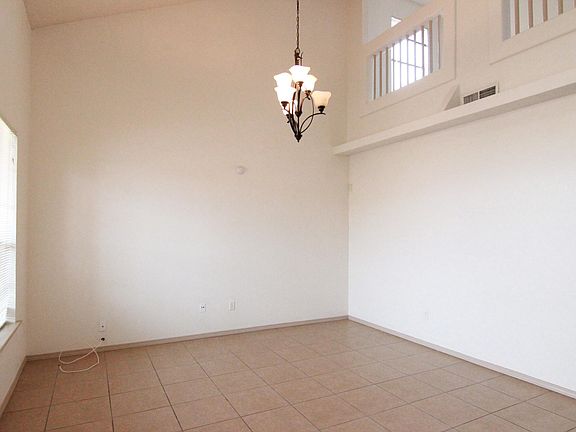 5th image of 3240 Tierra Mision Dr