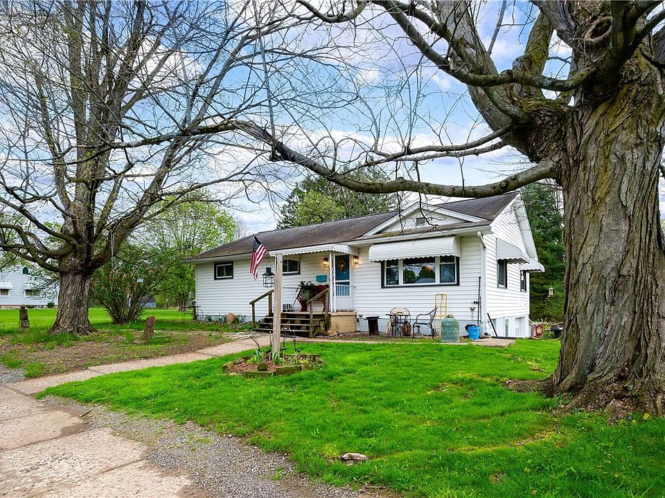 1st image of 430 Flower Ave