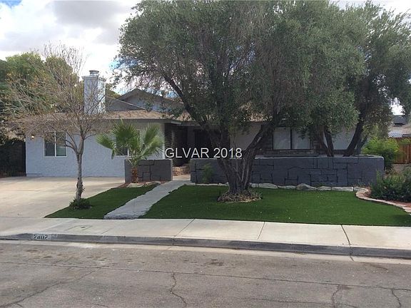 2nd image of 2402 El Tesoro Ct
