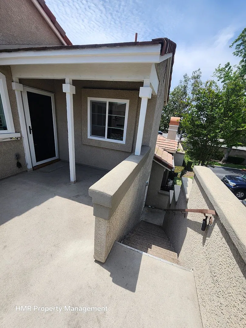 Coming Soon: 2beds/2bath Condo near Victoria Gardens! — Photo 4