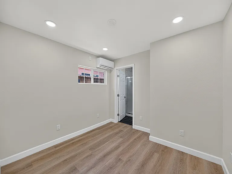 12250 Carver Ln — Photo 34