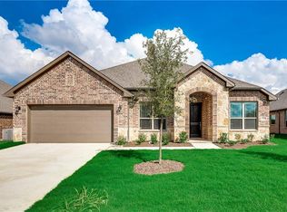 2210 Abela Dr, Waxahachie, TX 75165