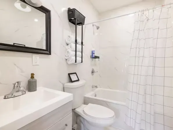 107 Utica Avenue image 25 of 34