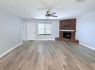 1817 Corpus Ave, Wolfforth, TX 79382