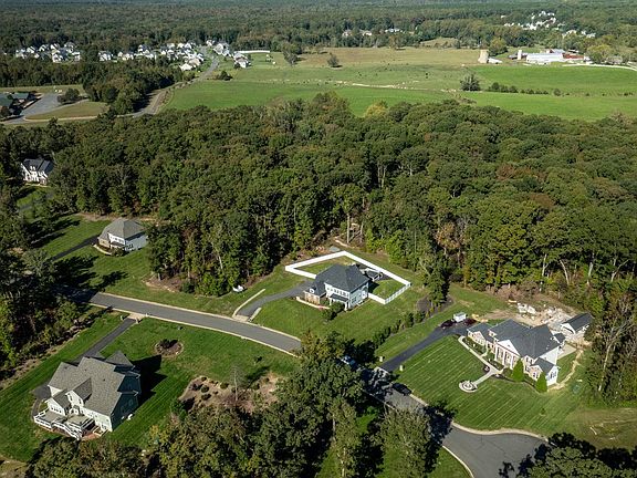 2nd image of 11416 Brandy Ln