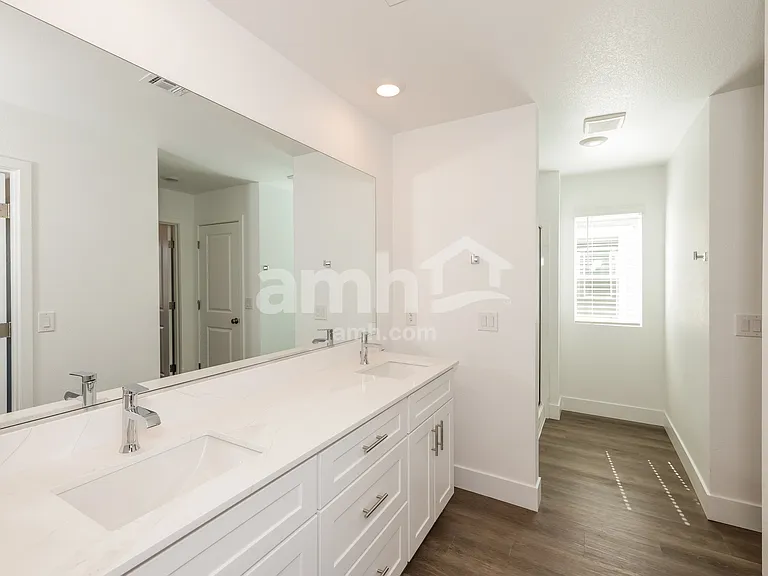 8732 Begonia Ct — Photo 9