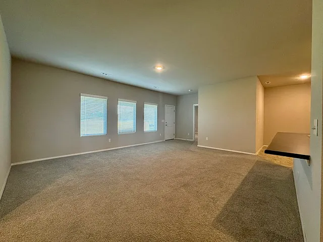 2816 Reynolds St — Photo 5