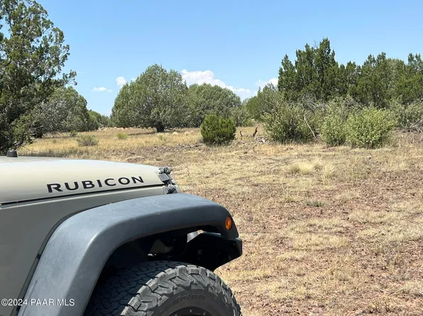329D W Rut Rd, Ash Fork, AZ 86320