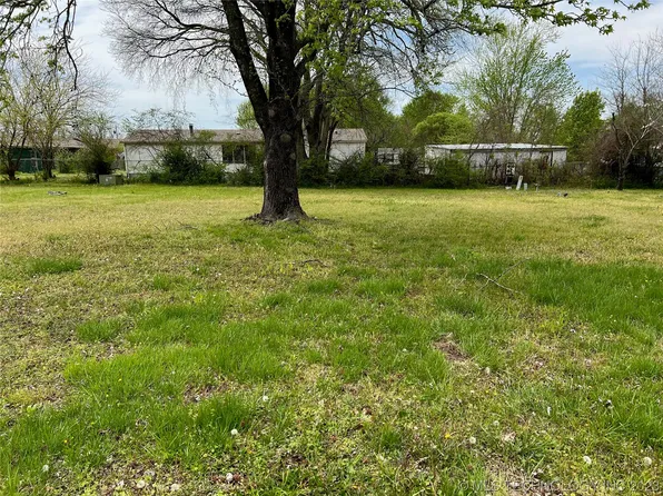 N 48th St E, Fort Gibson, OK 74434