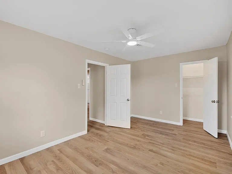 1016 Sproles Dr — Photo 37