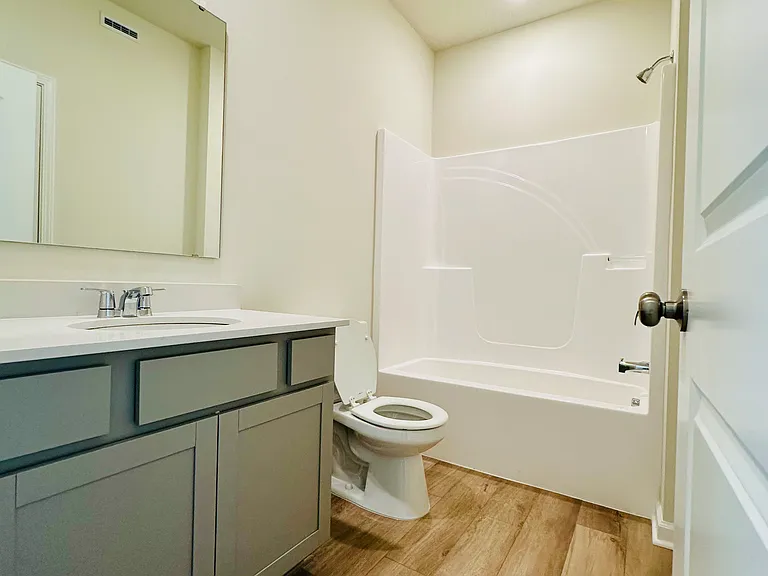 3790 Riverstone Dr — Photo 8