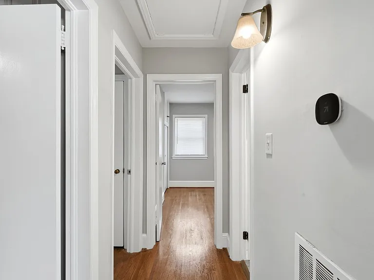 1230 Roanoke Ave — Photo 27