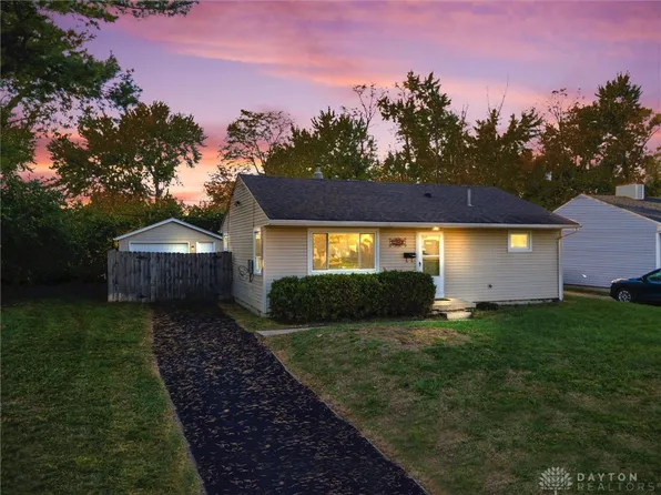 2949 Purdue Dr, Dayton, OH 45420