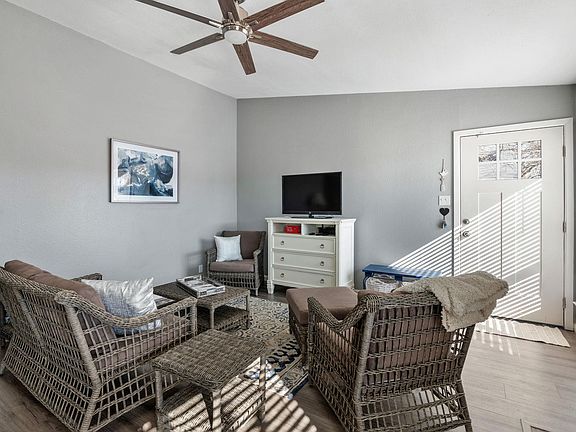 3rd image of 10401 Burmaster Ln #A