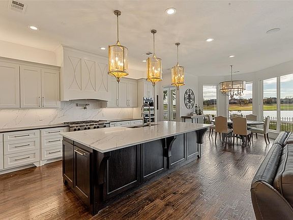 4th image of 7705 S Ballantrae Dr
