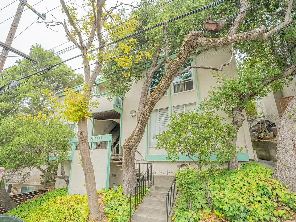 110 Frisbie Street