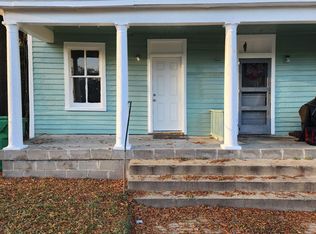 541 Hinton St, Petersburg, VA 23803
