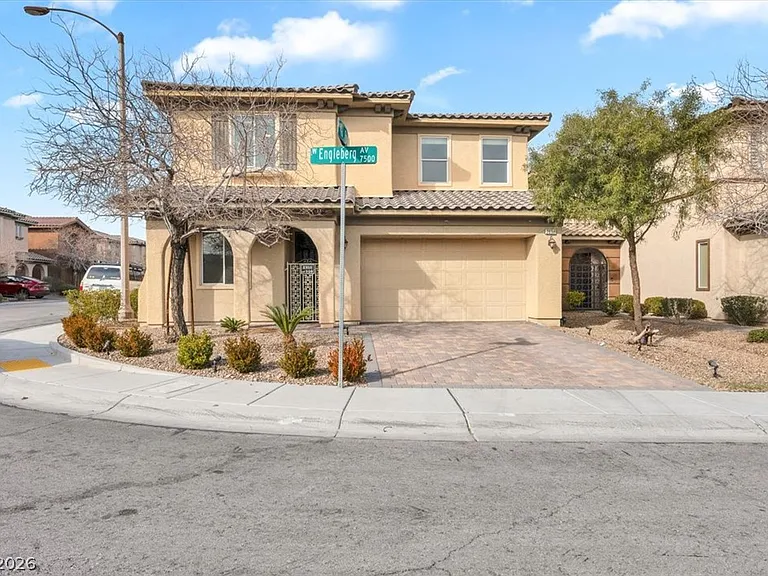 7658 Engleberg Ave — Photo 3