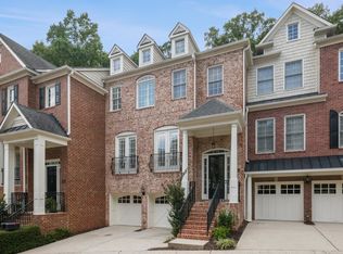 5948 Reddington Way, Sandy Springs, GA 30328