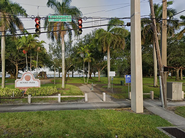 Currie Park, located near 3609 Townhouse Ct in West Palm Beach, FL, is a waterfront park offering scenic views of the Intracoastal Waterway. The park features amenities such as boat ramps, picnic areas, and walking paths, making it a popular spot