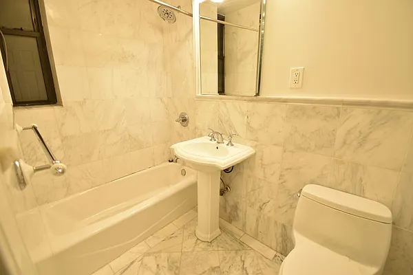 Rented by Zumper Inc | media 9