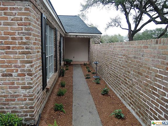 4th image of 2802 Bon Aire Ave