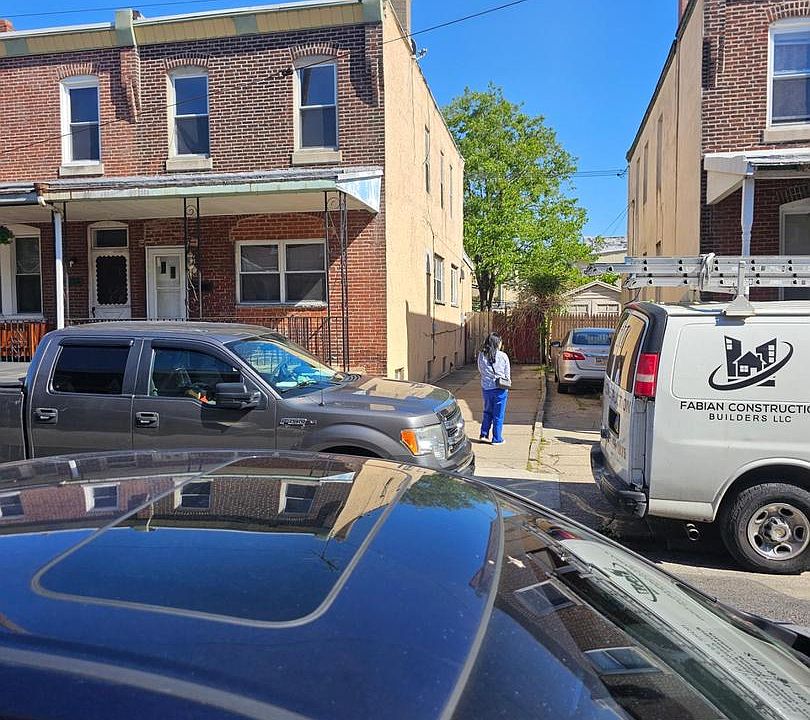 1st image of 6713 Marsden St