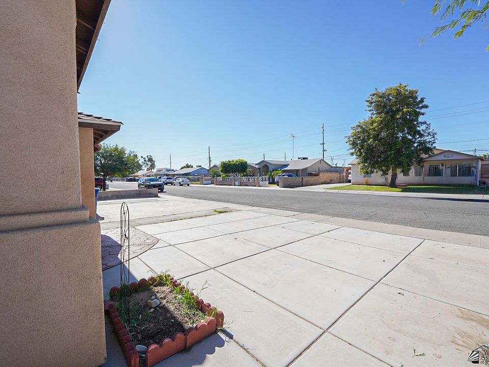2519 S 8th Dr, Yuma, AZ 85364 | MLS #20254599 | Zillow