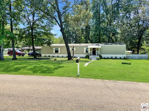 116 E Avenue G, Hooks, TX 75561