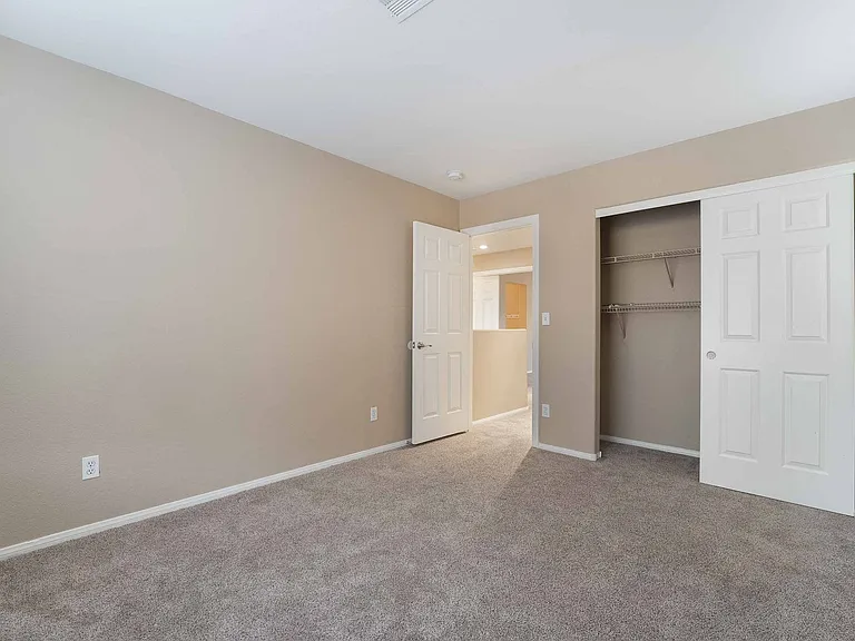 10466 Gwynns Falls St — Photo 16