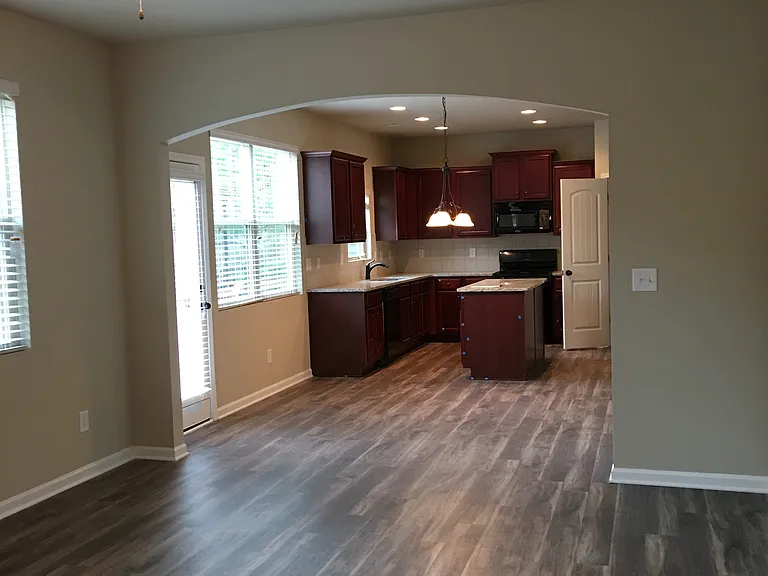 127 Park Village Dr — Photo 12