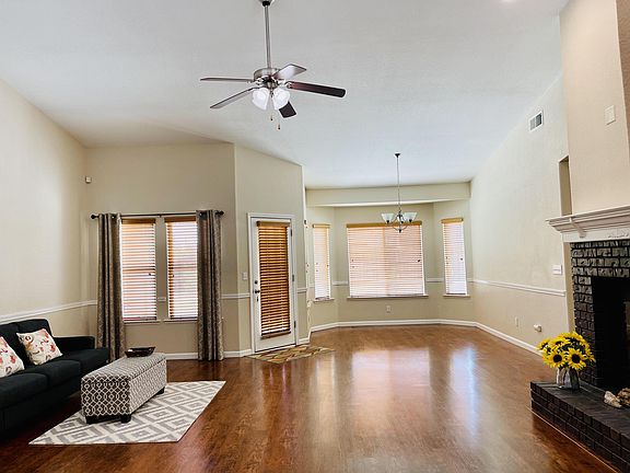5th image of 5107 W Lark Ct