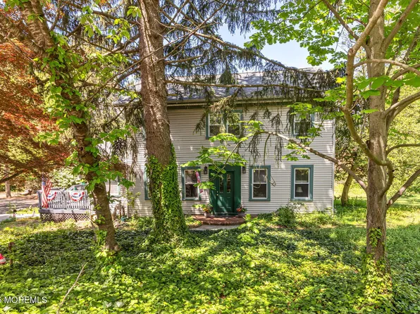 32 Sears Avenue, Atlantic Highlands, NJ 07716