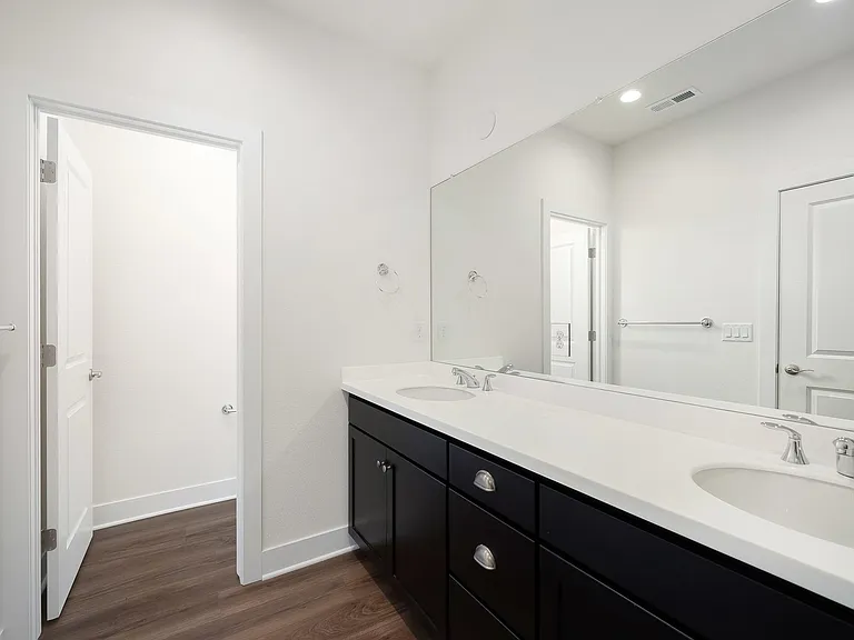 5112 Ward Rd — Photo 18