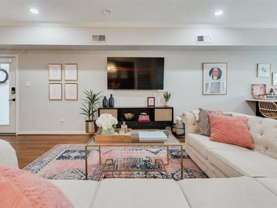 17 Waugh Dr UNIT 201, Houston, TX, 77007