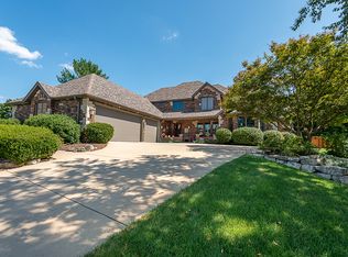 4856 S Claridge Cir, Springfield, MO 65810