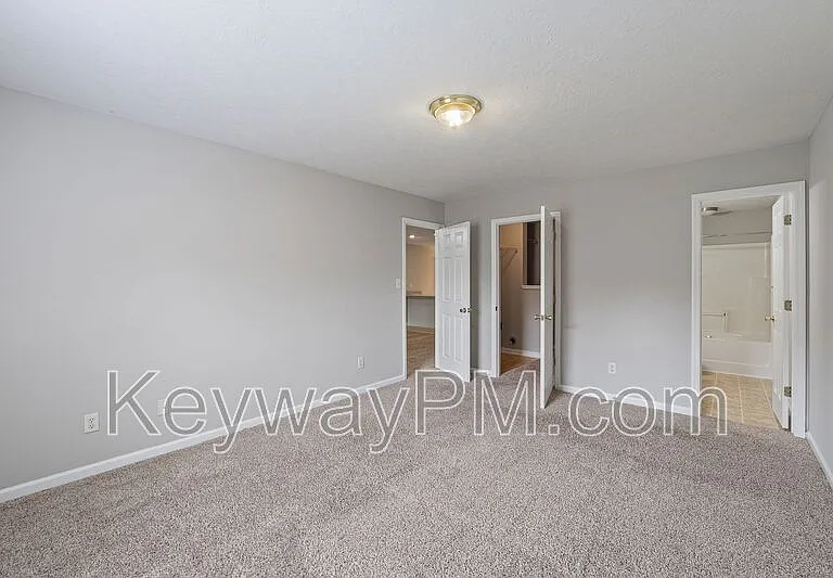 1006 Bertram Rd — Photo 11