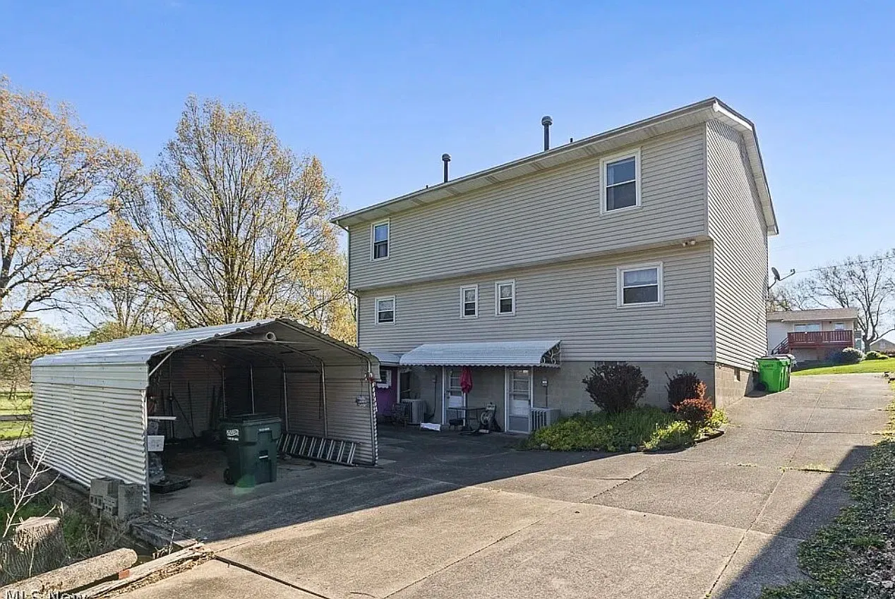 3 bed, 1.5 bath, $1,650 — Photo 3