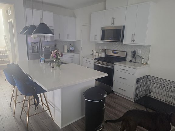 2nd image of 218 Box Ln