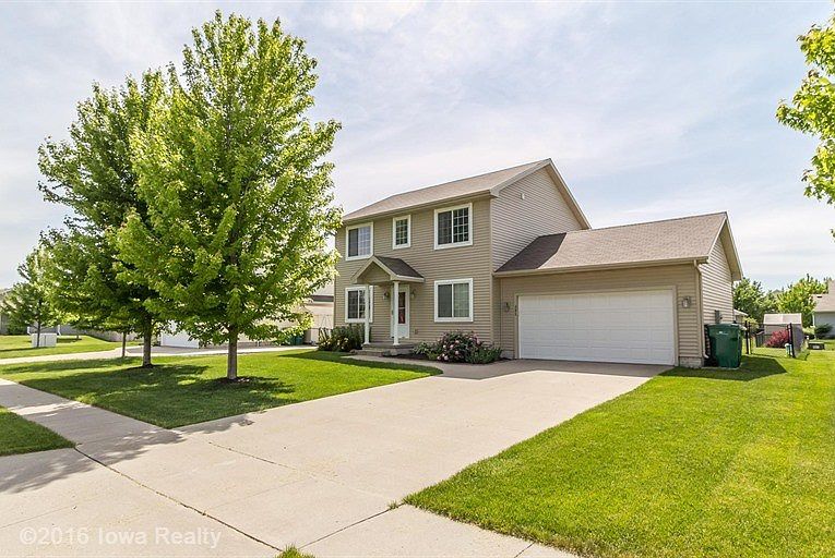 1st image of 2070 SE Prairie Creek Dr