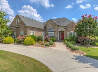 487 Terrace Dr, Lexington, NC 27295