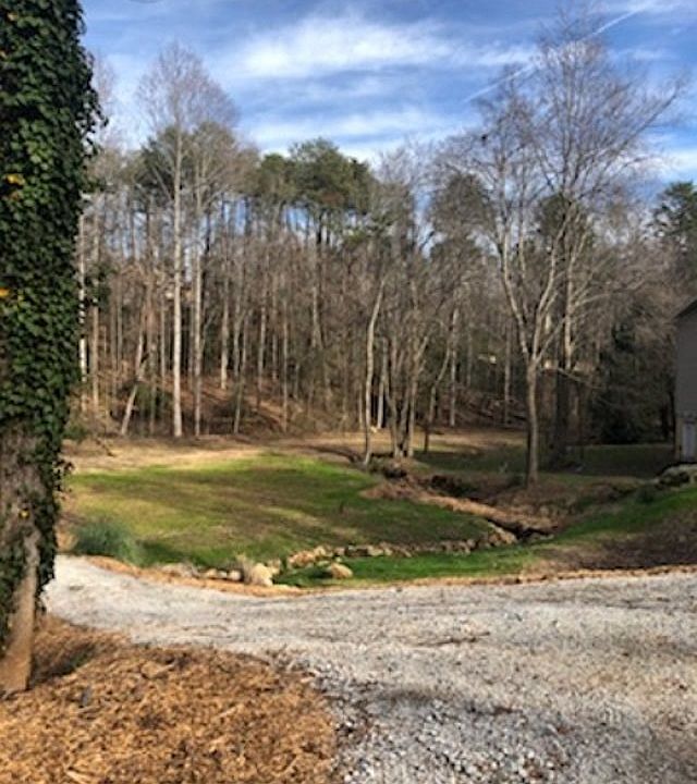 2nd image of 12 Apple Jack Ln