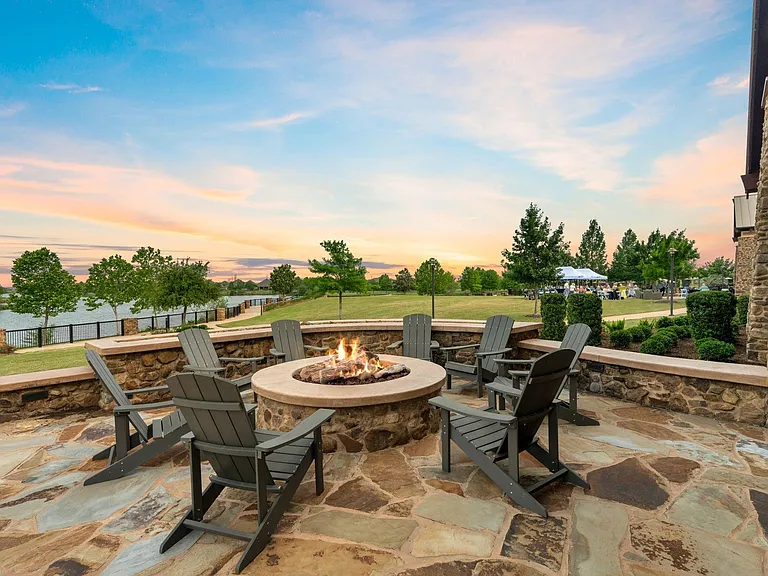 2811 Cone Flower Dr — Photo 50