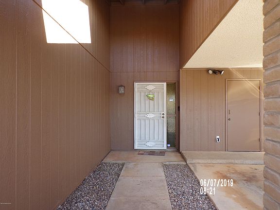 2nd image of 1047 Cottonwood Dr