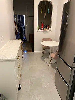 Rented by Ethan Blinder, LREB | media 18