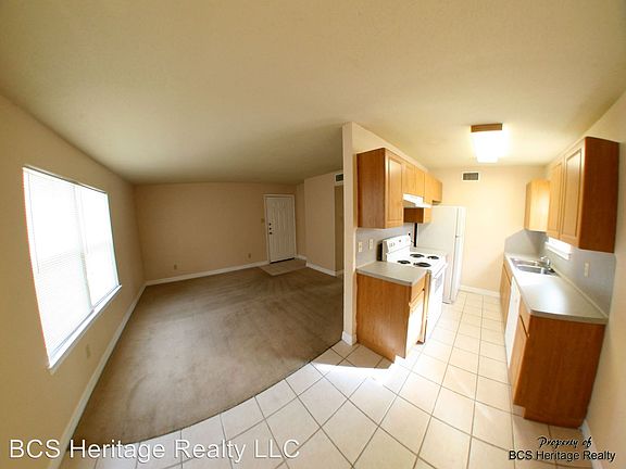 3rd image of 4302 Boyett St APT A