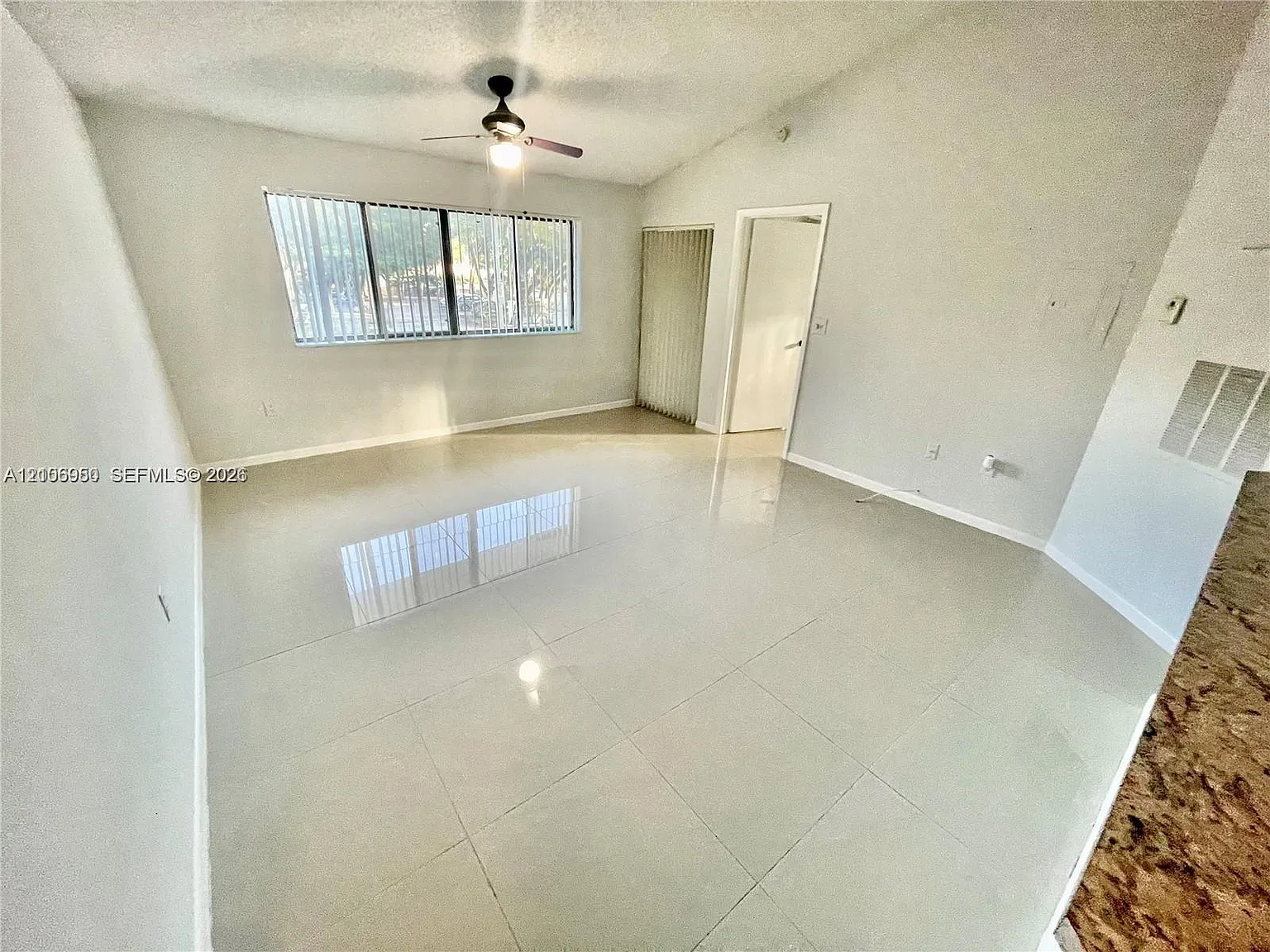 Marina Oaks Condo — Photo 3