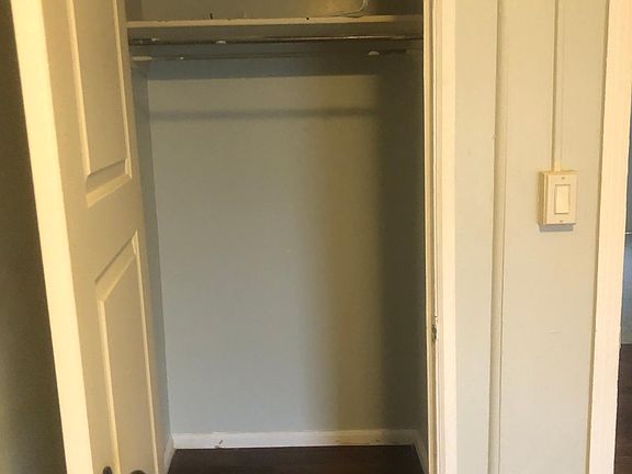 5th image of 17 Redfield St Unit 2