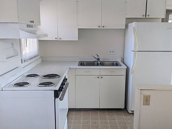 4th image of 1805 Caroline St #11621714